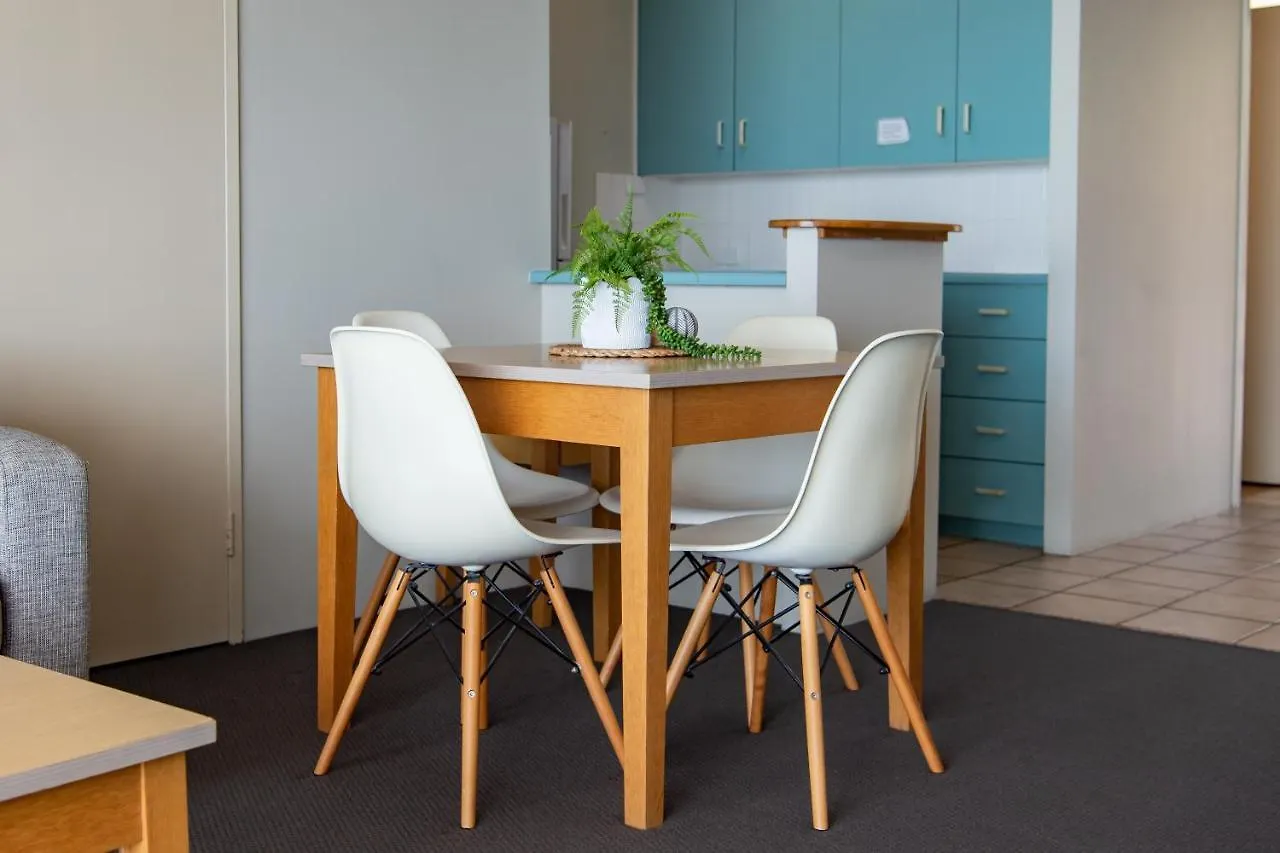 Ocean View Apartment 14 Airlie Beach