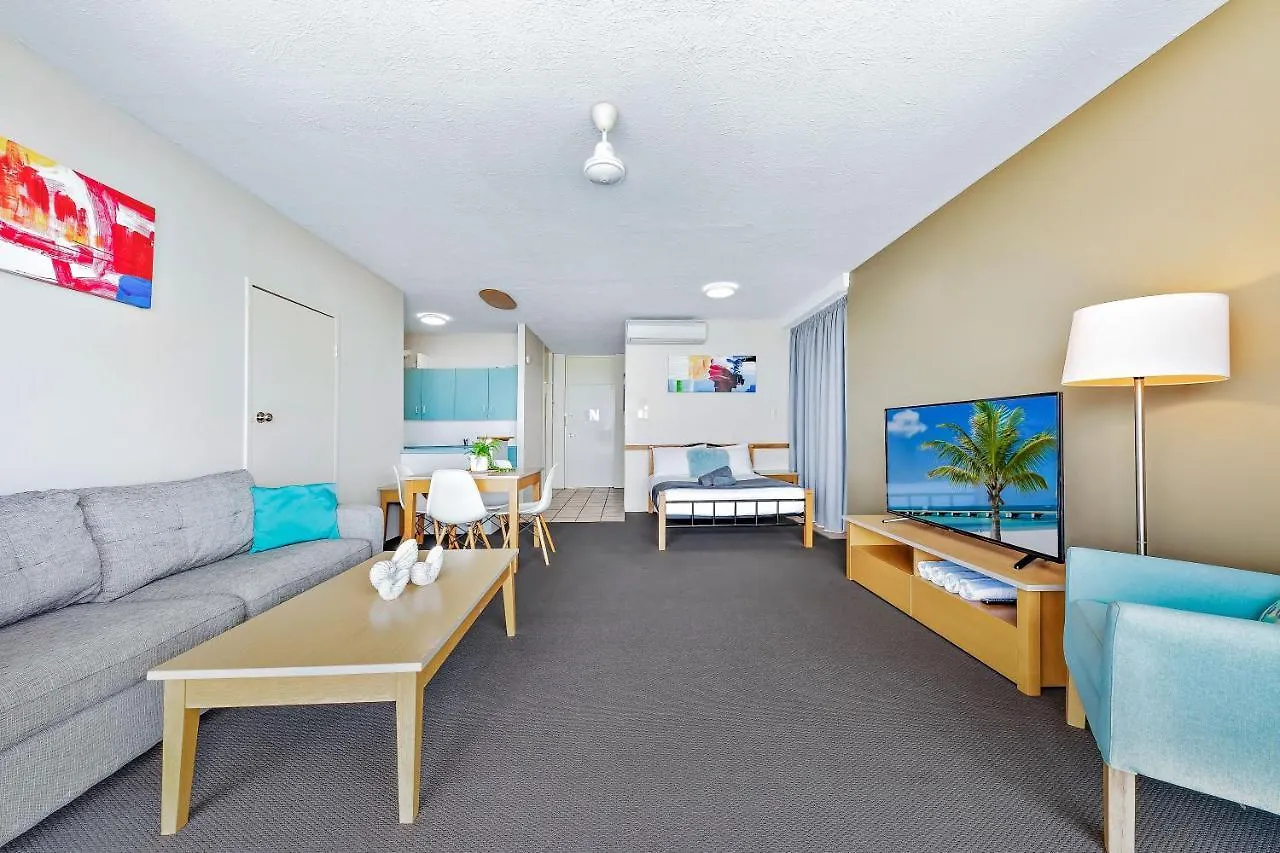 Ocean View Apartment 14 Airlie Beach