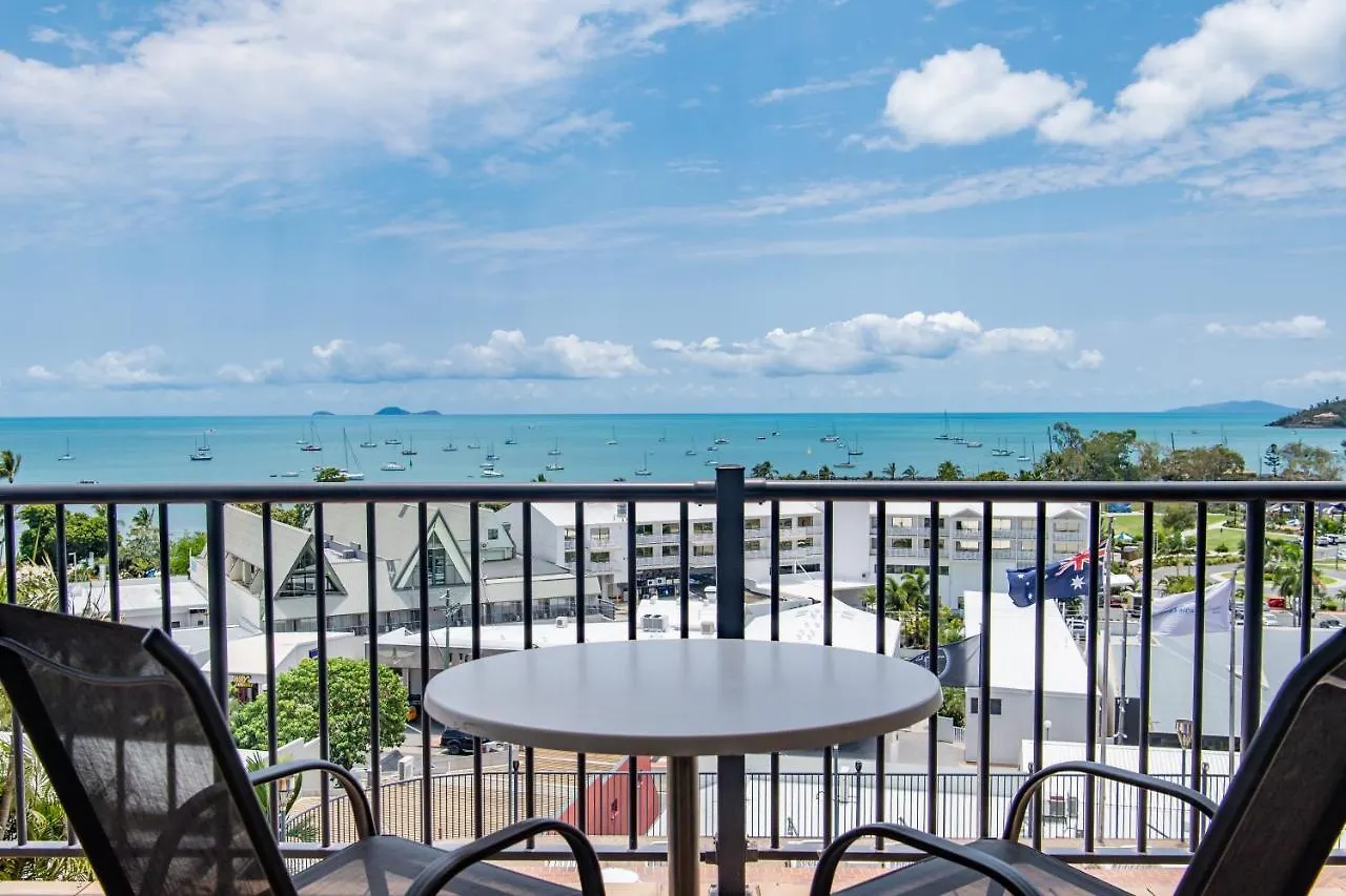 Ocean View Apartment 14 Airlie Beach Australia